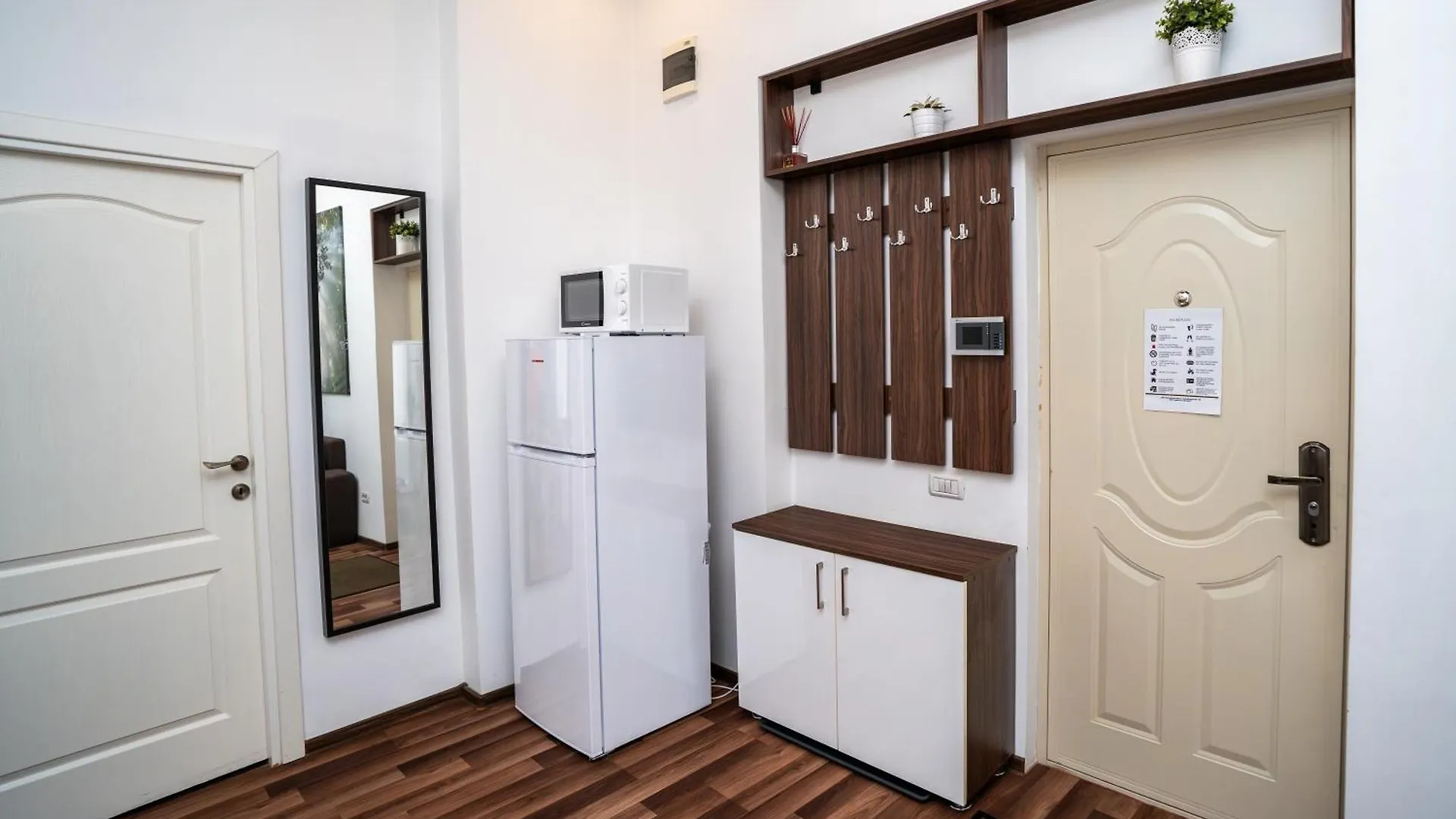 Downtown Central University Apartament - Cal1 Bucharest Apartment